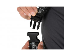 #3134 npr410_416_rage_thermal_suit_salopettes_buckle_detail